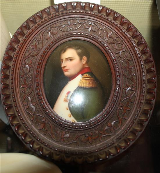 Napoleon interest: A Paris porcelain oval portrait plaque, late 19th century, 8 x 6cm, carved walnut frame - overall 15 x 13cm